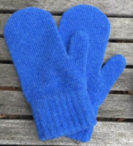 mittens blue